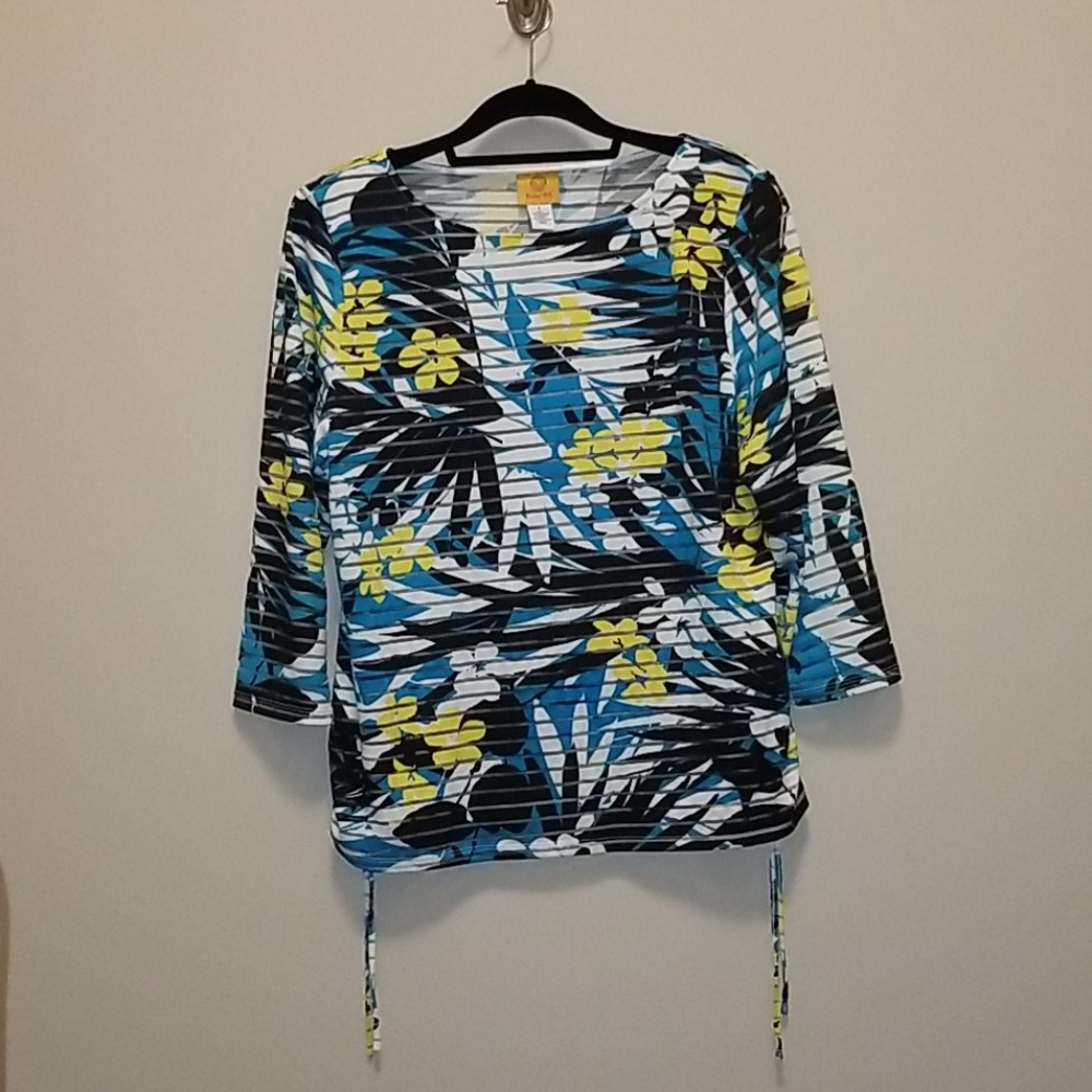 Ruby Rd. Large tropical shirt